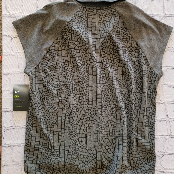 NWT Nike Golf Polo Top Soft, Sz L - Picture 5 of 7